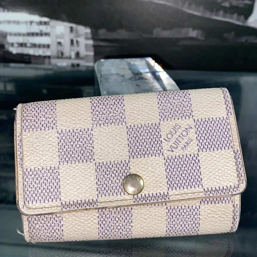 Authentic Louis Vuitton Damier Azur Key Card Holder
